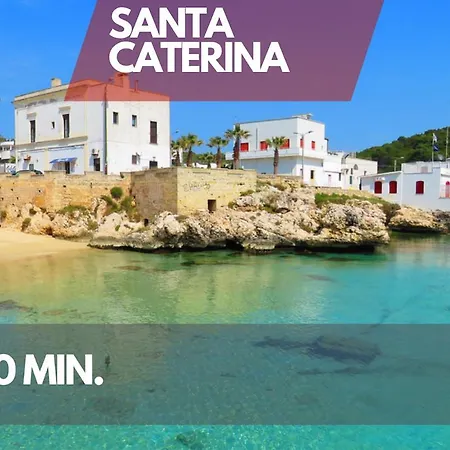 2 Min Walk To - Free Parking & Private Patio Apartamento *